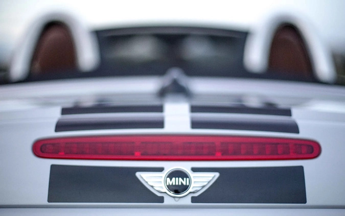 MINI Cooper S cena 54000 przebieg: 89000, rok produkcji 2013 z Otwock małe 106
